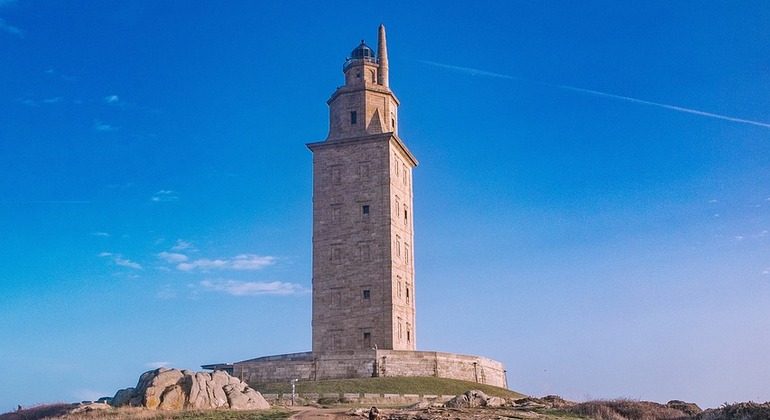 Free Tour of the Tower of Hercules Park, Spain