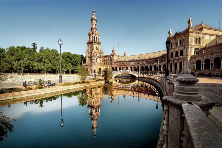 Visit Seville like a local