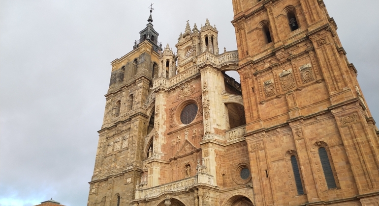 Discover Astorga Center Free Tour, Spain