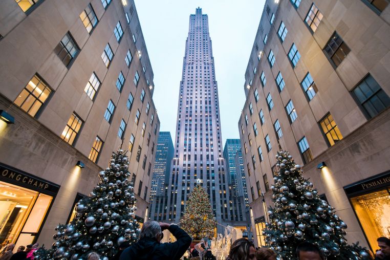 Best Places To Go For Christmas: Top 30 Cities Around The World