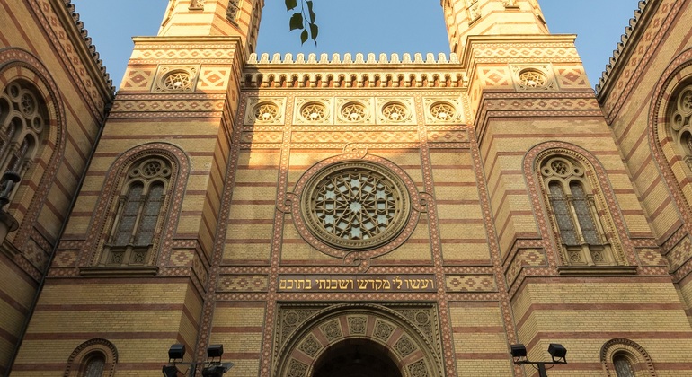 Free Tour Budapest: Jewish Quarter & Holocaust