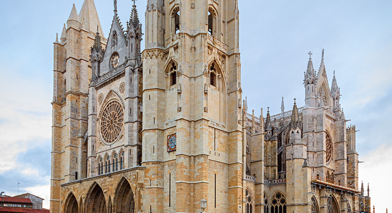 Free Tour of León: Classic and Unmissable, Spain