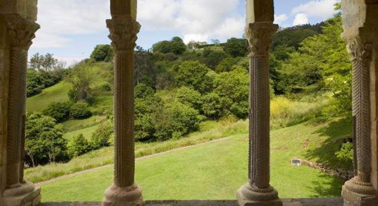 Naranco Hiking Free Tour in Oviedo, Spain