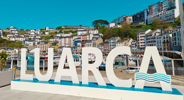 Free Tour: Corners of Luarca, Spain